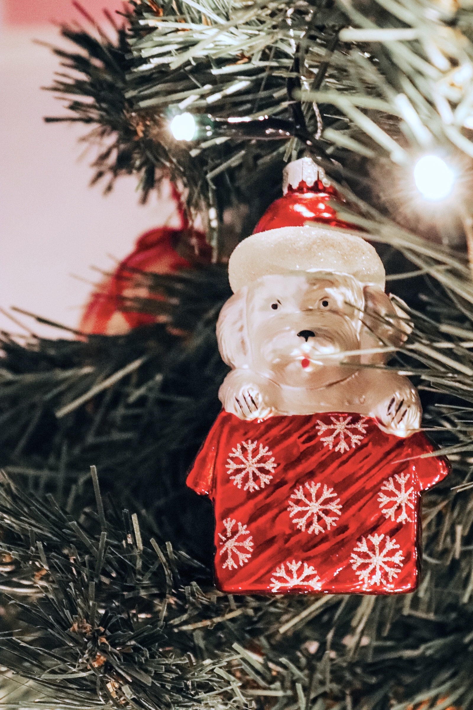 WHAT'S ON MY CHRISTMAS TREE IN 2019? - Nina Louise